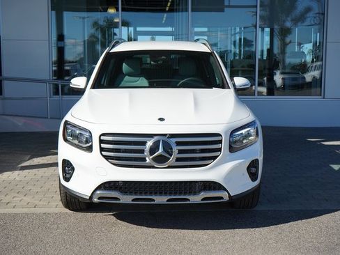 New 2026 Mercedes-Benz GLB 250 image 3