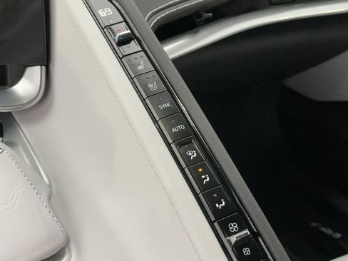 Certified 2025 Chevrolet Corvette Stingray Preferred Cpe w/ Z51 Performance Package image 22