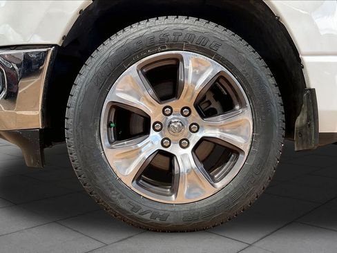 Used 2024 RAM 1500 Laramie RWD image 12