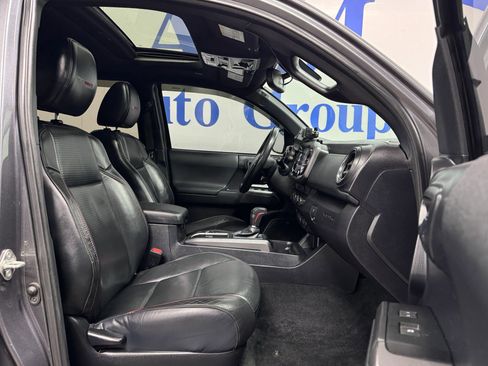 Used 2020 Toyota Tacoma TRD Pro image 10