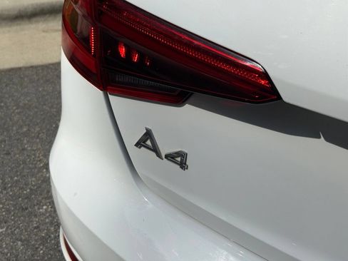 Used 2017 Audi A4 2.0T Premium FWD image 10