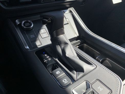 Certified 2026 Lexus GX 550 w/ Accessory Package (2T) image 26