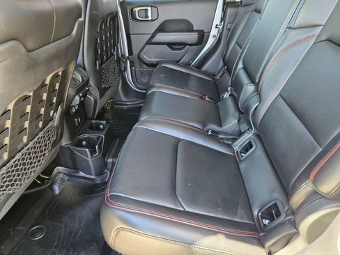 Used 2020 Jeep Gladiator Rubicon w/ Trailer Tow Package image 13