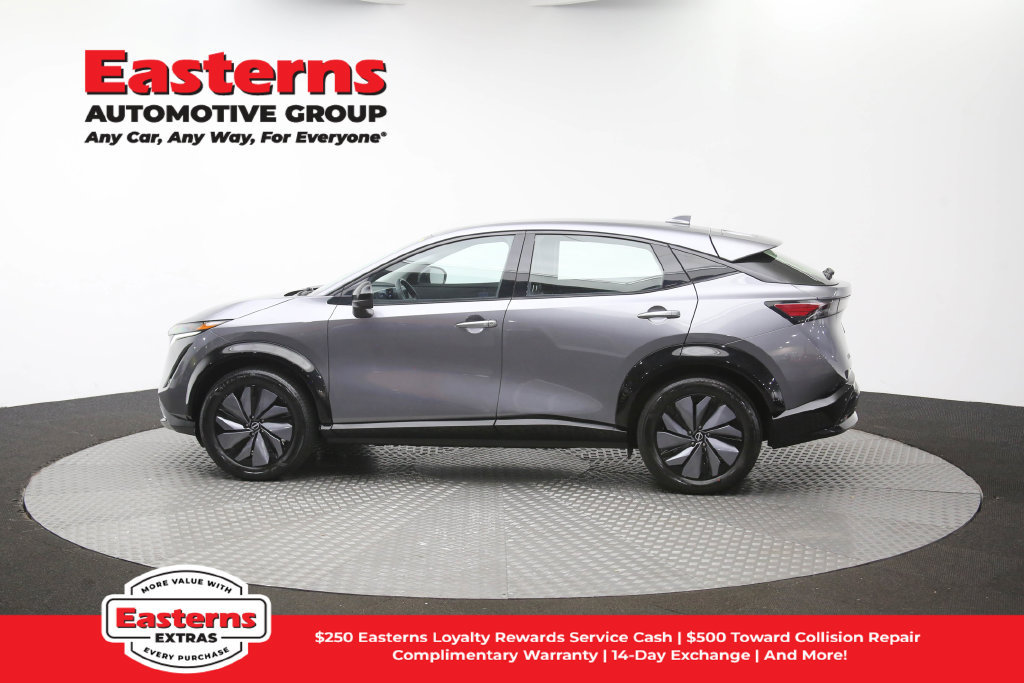 Used 2023 Nissan Ariya AWD image 63