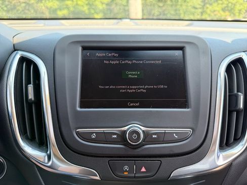 Used 2024 Chevrolet Equinox LT AWD/4WD image 47