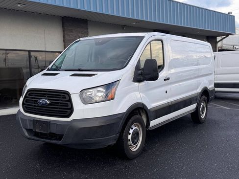 Used 2019 Ford Transit 250 130 Low Roof RWD image 2