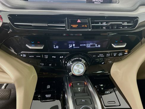 Used 2022 Acura MDX FWD w/ Technology Package image 24