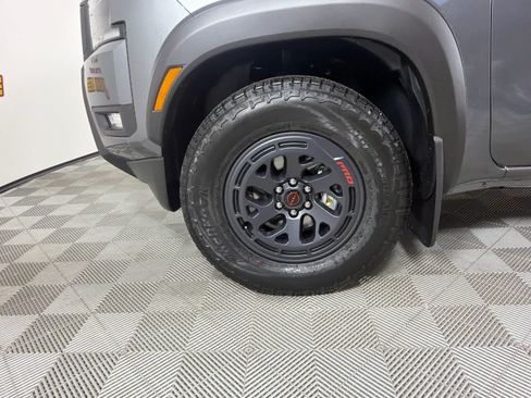 New 2026 Nissan Frontier Pro-X w/ Tow Package RWD image 10