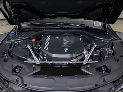 Used 2026 BMW 840i xDrive w/ M Sport Professional Package image 5