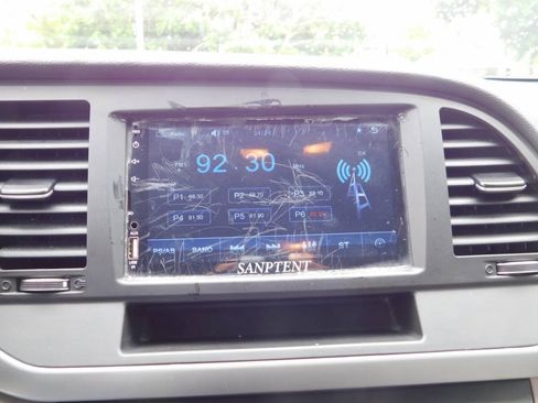 Used 2017 Hyundai Elantra SE FWD image 10