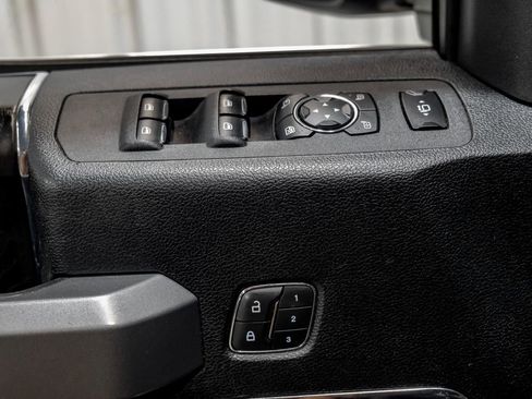 Used 2019 Ford F250 Platinum w/ Platinum Ultimate Package image 46