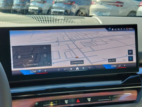 New 2027 BMW i5 eDrive40 RWD image 18