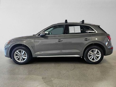 Used 2023 Audi Q5 2.0T Premium w/ Convenience Package AWD/4WD image 6