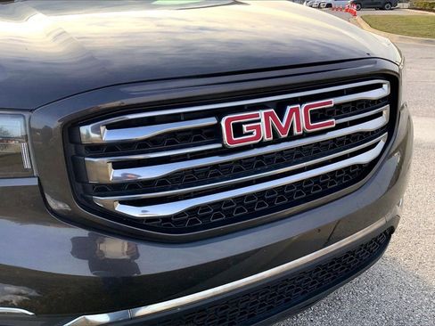 Used 2017 GMC Acadia SLE w/ Driver Alert Package I image 23
