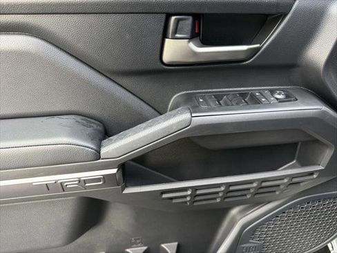 Certified 2024 Toyota Tacoma TRD Off-Road w/ TRD Off Road Upgrade Package image 17