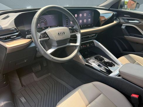 Certified 2026 Audi Q5 Premium AWD/4WD image 4