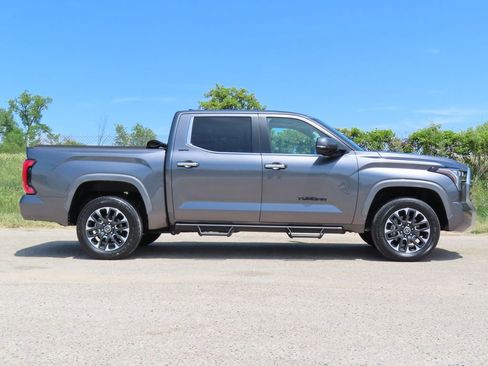 Used 2024 Toyota Tundra Limited AWD/4WD image 2