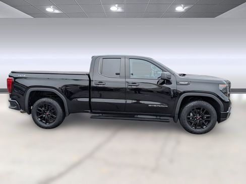 Used 2023 GMC Sierra 1500 Pro w/ Graphite Edition image 7