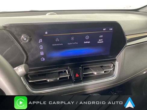 Used 2024 Chevrolet TrailBlazer ACTIV image 2