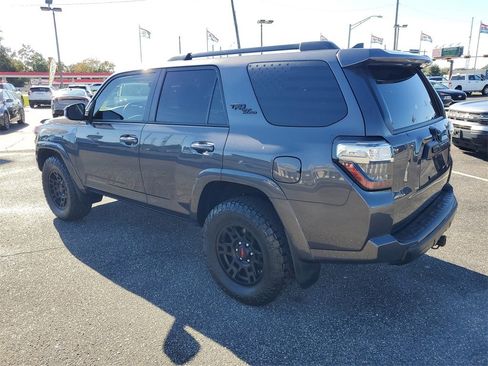 Used 2019 Toyota 4Runner TRD Off-Road Premium image 3