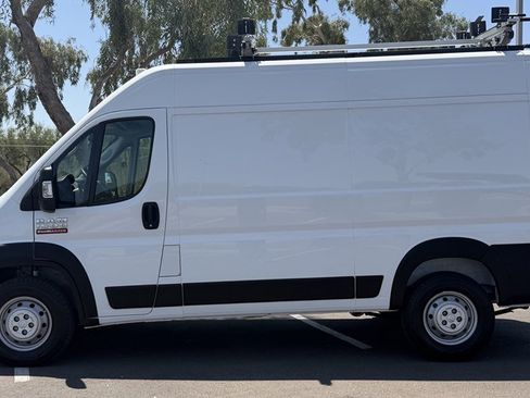 Used 2021 RAM ProMaster 1500 w/ Convenience Group FWD image 2