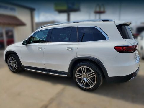 Used 2022 Mercedes-Benz GLS 450 4MATIC image 10