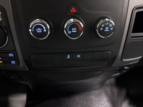 Used 2018 RAM 1500 Tradesman w/ Popular Equipment Group AWD/4WD image 18