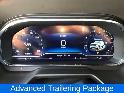 Used 2024 Chevrolet Suburban RST w/ Luxury Package image 9