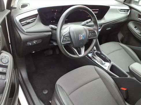 Used 2025 Buick Encore GX Preferred FWD image 8