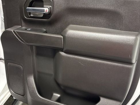 Used 2025 Chevrolet Silverado 2500 Custom w/ Custom Value Package image 26