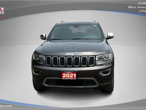 Used 2021 Jeep Grand Cherokee Limited image 2