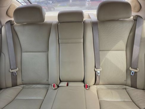 Used 2007 Lexus LS 460 RWD image 24