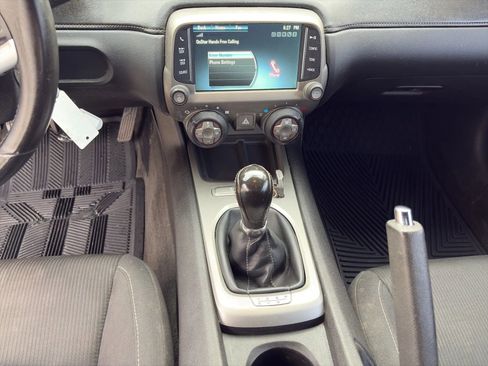 Used 2013 Chevrolet Camaro SS image 12