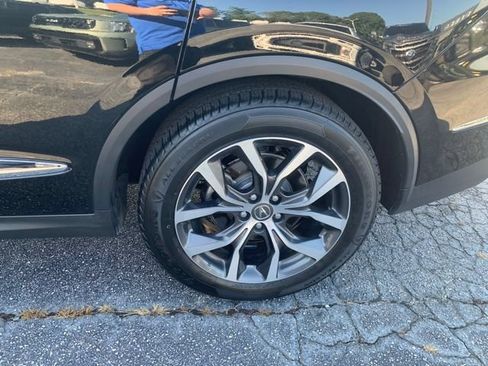 Used 2022 Acura MDX w/ Technology Package AWD/4WD image 40