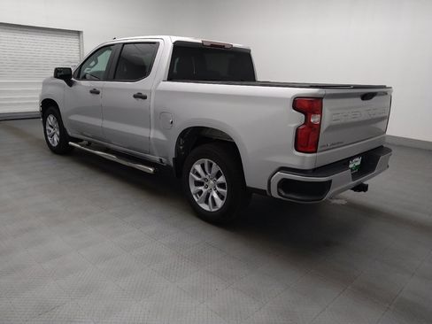 Used 2020 Chevrolet Silverado 1500 Custom w/ Custom Value Package RWD image 3