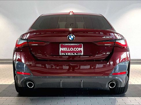 Used 2022 BMW 430i Gran Coupe w/ M Sport Package RWD image 9