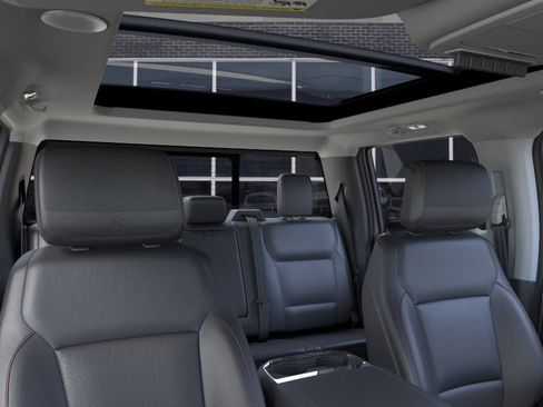 New 2026 Ford F250 Lariat w/ Black Appearance Package image 22