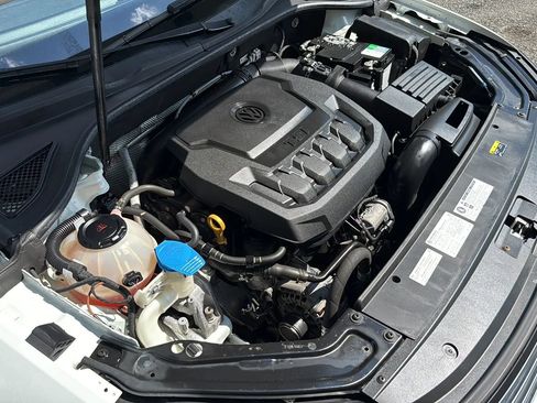 Used 2018 Volkswagen Passat 2.0T SE FWD image 46
