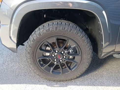 Used 2025 Toyota Tundra Limited image 10