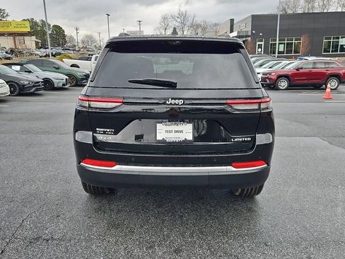 New 2026 Jeep Grand Cherokee Limited w/ Luxury Tech Group II AWD/4WD image 7