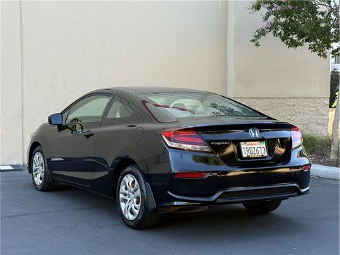 Used 2015 Honda Civic LX image 4