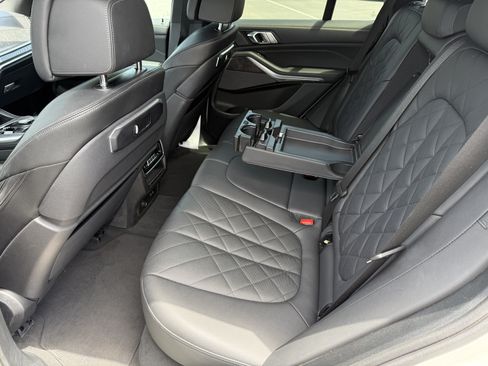 Used 2024 BMW X5 sDrive40i RWD image 19