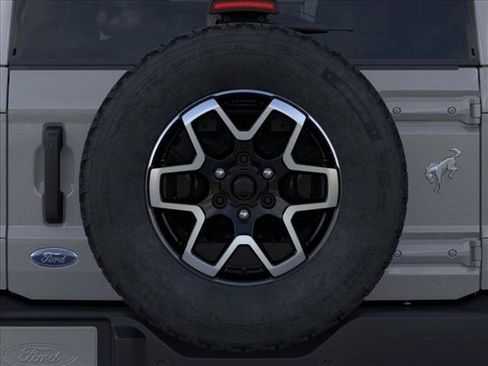 New 2026 Ford Bronco Outer Banks AWD/4WD image 24