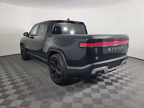 Used 2024 Rivian R1T Adventure Dual AWD/4WD image 3