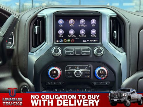 Used 2019 GMC Sierra 1500 SLT w/ SLT Premium Package image 33