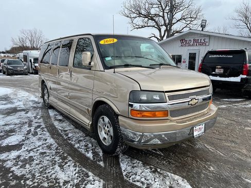 Used 2010 Chevrolet Express 1500 AWD w/ Preferred Equipment Group image 3