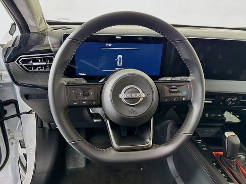 New 2026 Nissan Kicks SR w/ Interior Electronics Package AWD/4WD image 12