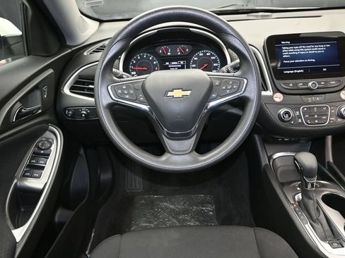 Used 2024 Chevrolet Malibu LT FWD image 30