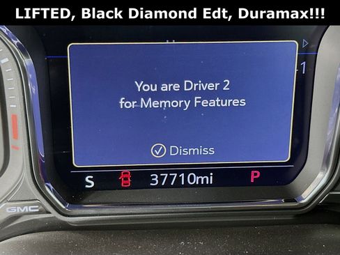 Used 2023 GMC Sierra 3500 Denali w/ Denali Black Diamond Edition image 15