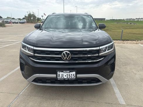 Used 2022 Volkswagen Atlas Cross Sport SE FWD image 6